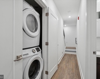 1328 N Franklin Street - Photo Thumbnail 13