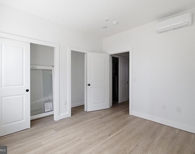613 N Brooklyn Street - Photo Thumbnail 6