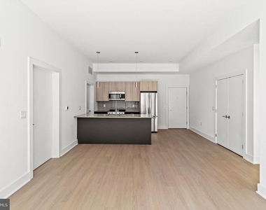 1731 Tilghman Street - Photo Thumbnail 23