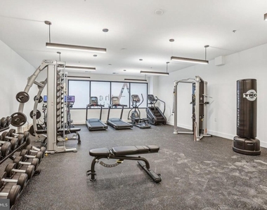 1731 Tilghman Street - Photo Thumbnail 16