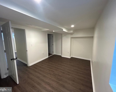 748 S Harshaw Street - Photo Thumbnail 18