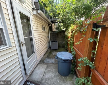 748 S Harshaw Street - Photo Thumbnail 23