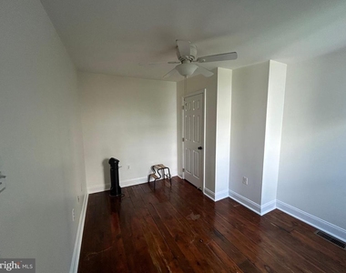 748 S Harshaw Street - Photo Thumbnail 20