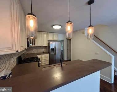 748 S Harshaw Street - Photo Thumbnail 7