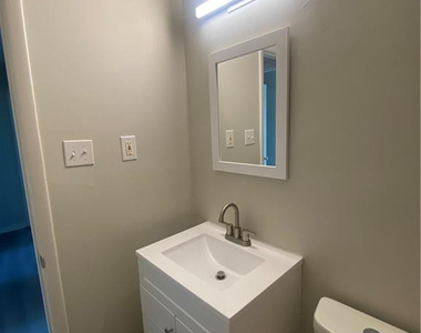 671 Wiltshire Road - Photo Thumbnail 7