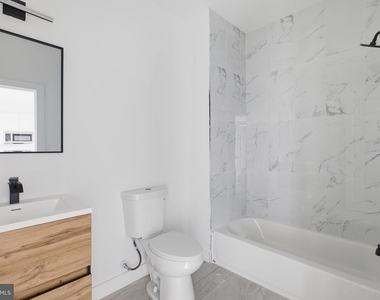 613 N Brooklyn Street - Photo Thumbnail 7