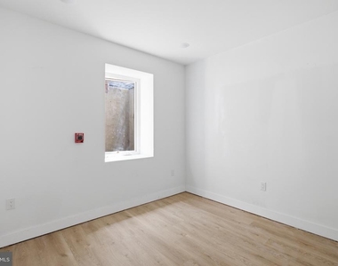 613 N Brooklyn Street - Photo Thumbnail 9