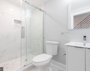 1906 E York Street - Photo Thumbnail 18