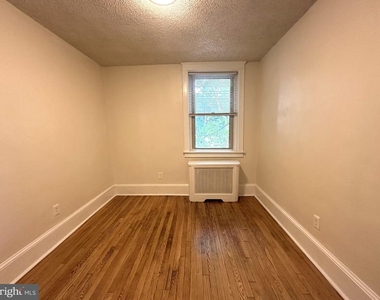 2809 W Queen Lane - Photo Thumbnail 23