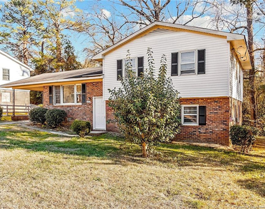 1089 Essex Place - Photo Thumbnail 2
