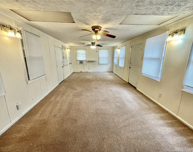 717 Rockwood Drive - Photo Thumbnail 5