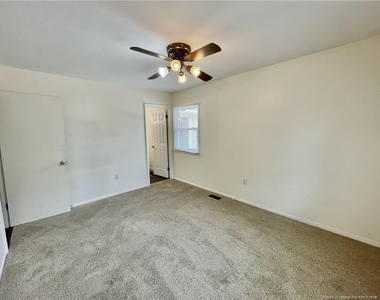 717 Rockwood Drive - Photo Thumbnail 13