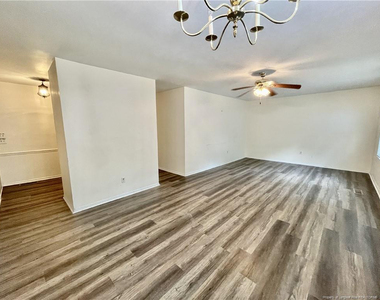 717 Rockwood Drive - Photo Thumbnail 4
