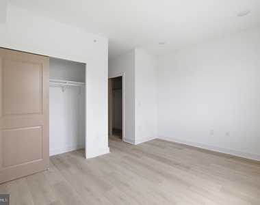 2237 N 16th Street - Photo Thumbnail 13