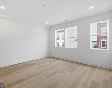 2237 N 16th Street - Photo Thumbnail 5