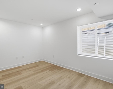 2237 N 16th Street - Photo Thumbnail 12