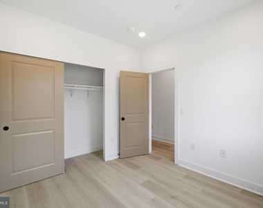 2237 N 16th Street - Photo Thumbnail 7
