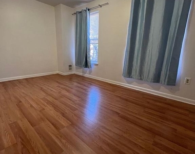 1610 W Diamond Street - Photo Thumbnail 18