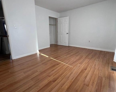 1610 W Diamond Street - Photo Thumbnail 20