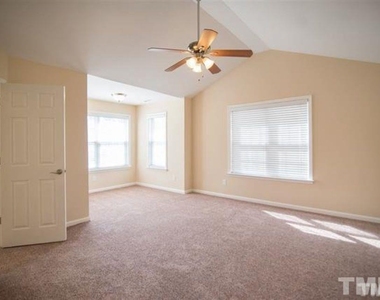 5525 Keowee Way - Photo Thumbnail 6