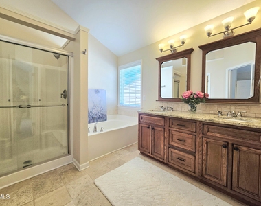 5525 Keowee Way - Photo Thumbnail 8