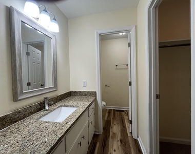 4705 Fargo Court - Photo Thumbnail 6