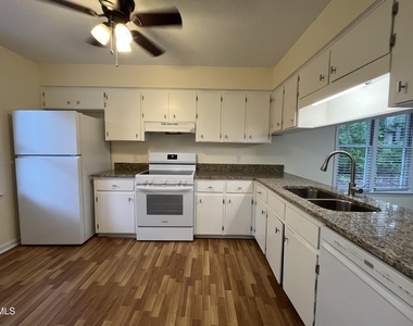4705 Fargo Court - Photo Thumbnail 2