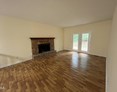4705 Fargo Court - Photo Thumbnail 3