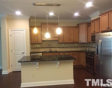423 Talons Rest Way - Photo Thumbnail 1
