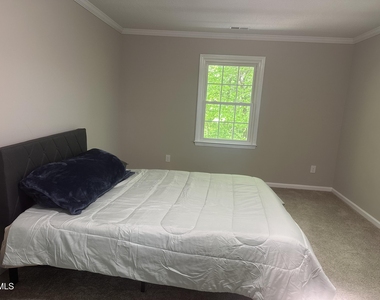 7029 Eastridge Drive - Photo Thumbnail 17