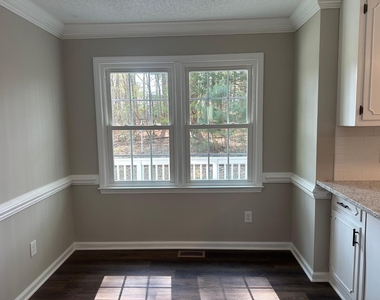 7029 Eastridge Drive - Photo Thumbnail 10