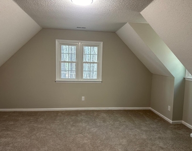 7029 Eastridge Drive - Photo Thumbnail 20