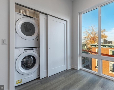 710 N 16th Street - Photo Thumbnail 12