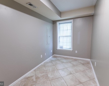 276 Parker Avenue - Photo Thumbnail 2