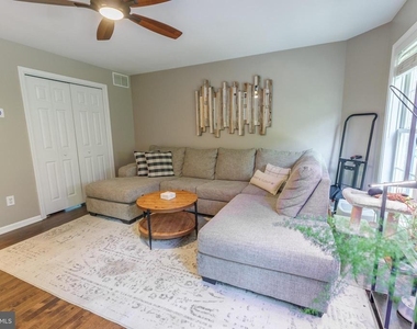 276 Parker Avenue - Photo Thumbnail 11