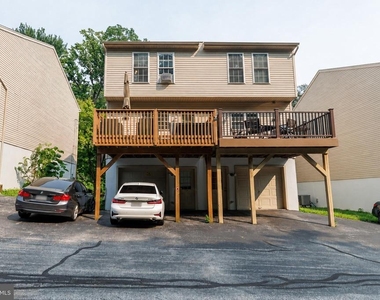 276 Parker Avenue - Photo Thumbnail 23