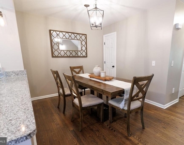 276 Parker Avenue - Photo Thumbnail 8