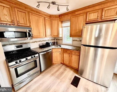 8730 Wissahickon Avenue - Photo Thumbnail 7