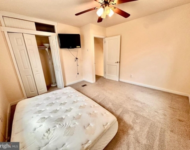 8730 Wissahickon Avenue - Photo Thumbnail 11