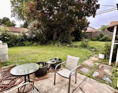 8730 Wissahickon Avenue - Photo Thumbnail 2
