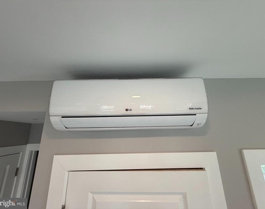 2623 Poplar Street - Photo Thumbnail 11