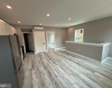 2623 Poplar Street - Photo Thumbnail 5