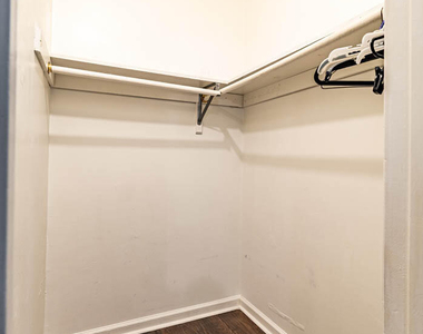 1320 Park Glen Drive - Photo Thumbnail 19
