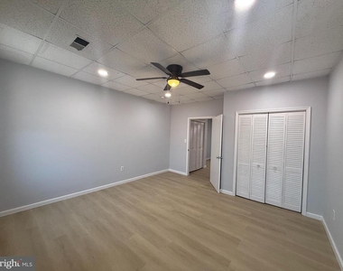 512 S 5th Street - Photo Thumbnail 7