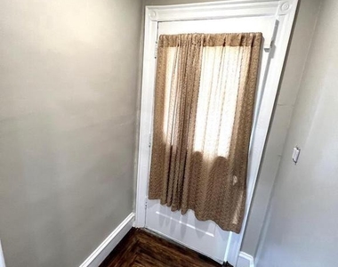506 W Harvey Street - Photo Thumbnail 21