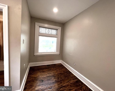 506 W Harvey Street - Photo Thumbnail 15