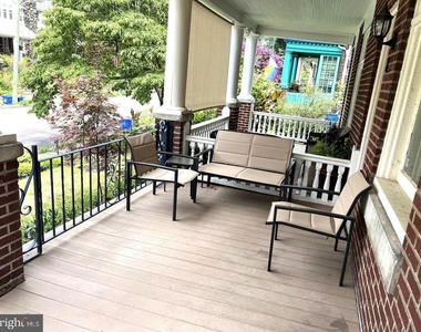 506 W Harvey Street - Photo Thumbnail 1