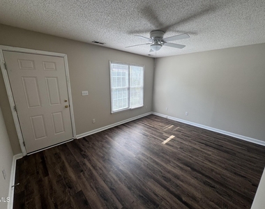 2910 Faversham Place - Photo Thumbnail 12