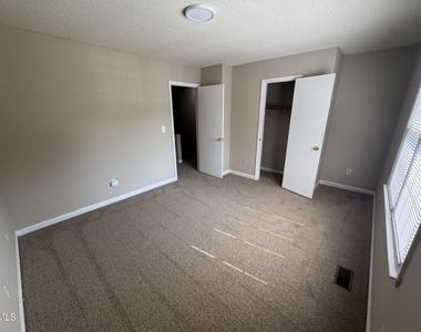 2910 Faversham Place - Photo Thumbnail 6