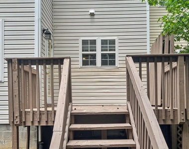 4122 Standing Rock Way - Photo Thumbnail 15